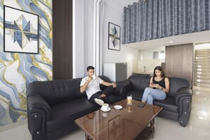 Sala de estar en el lobby