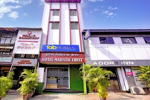 Exterior - Fabhotel Majestic Crest (Mumbai)