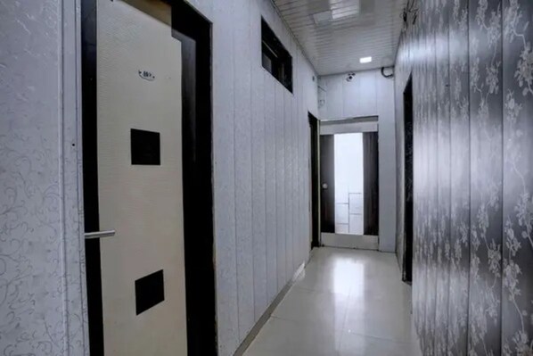 Lobby - Fabhotel Saini Residency (Mumbai)