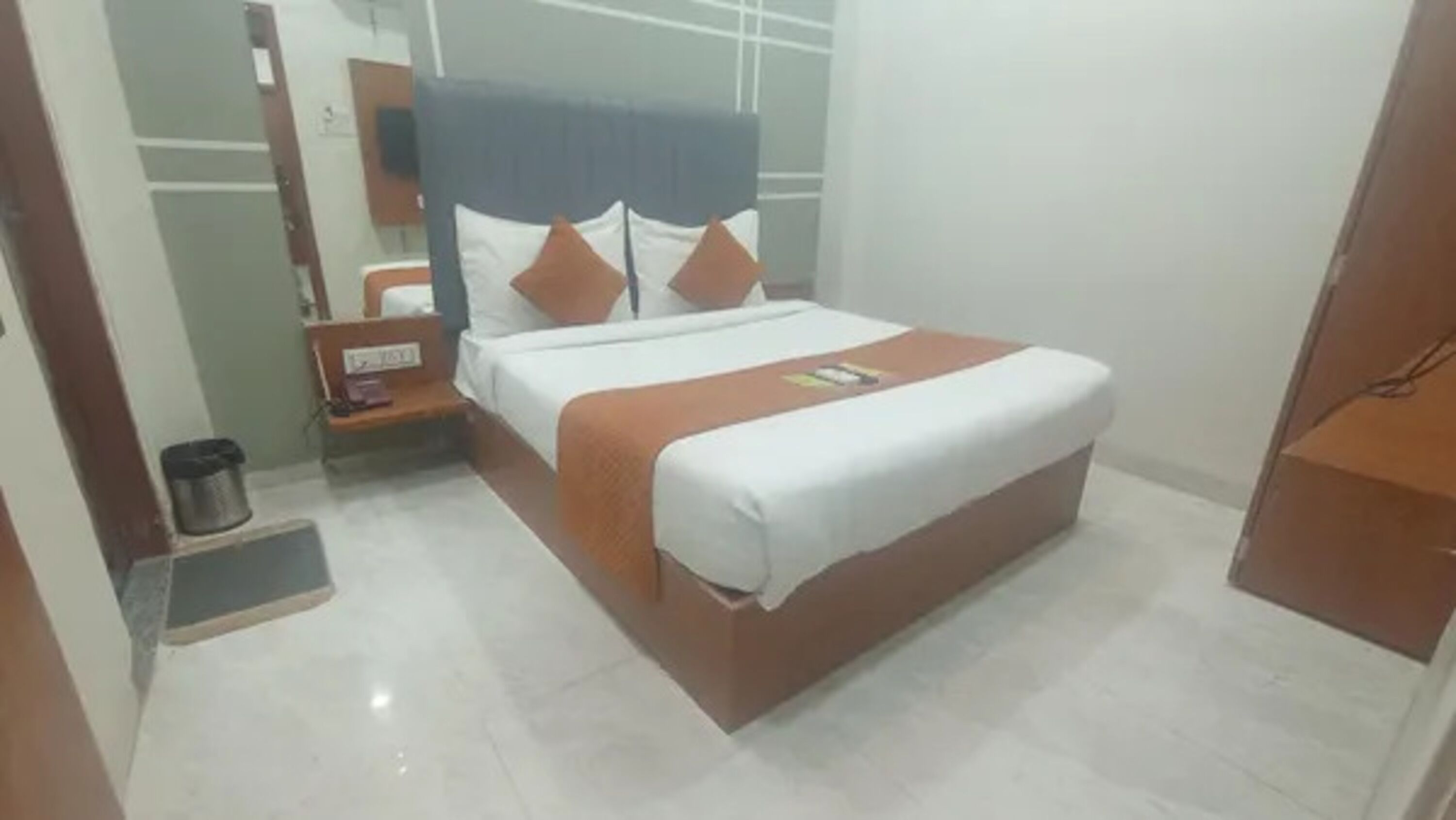 Deluxe Room | Egyptian cotton sheets, premium bedding, in-room safe, free WiFi