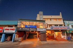 Exterior - Fabhotel Ecr’S Royal Elite (Chennai)