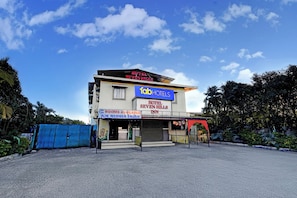 Exterior - Via Seven Hills Inn (Mawal)