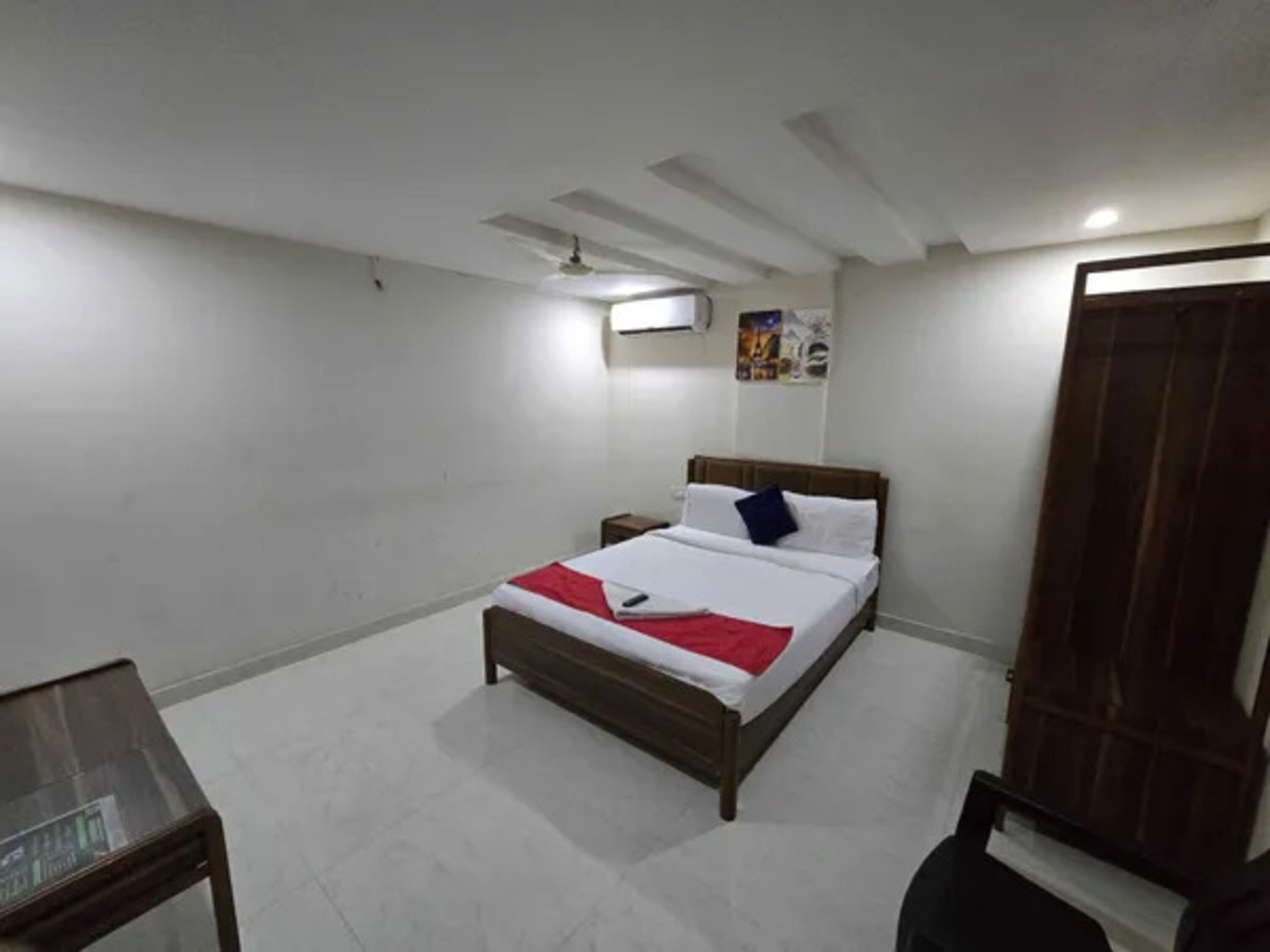 埃及棉床单、高档床上用品、客房内保险箱、免费 WiFi