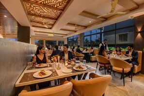 Restaurant - Fabhotel Ayodhya (Rajgurunagar)