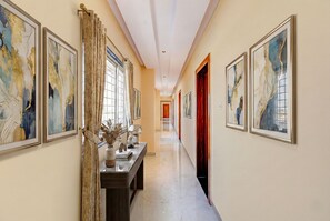 Lobby - Fabhotel Ayodhya (Rajgurunagar)