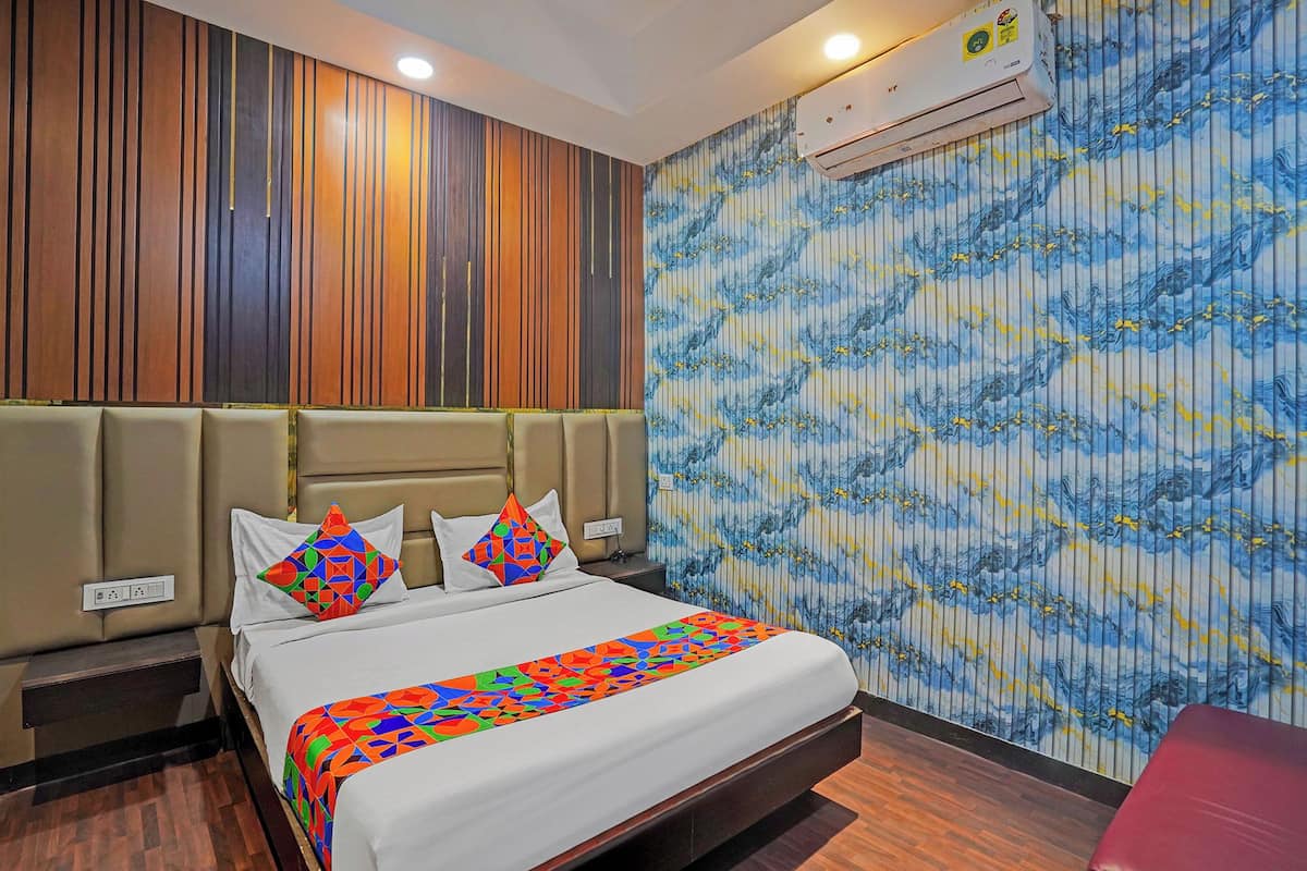 Habitación Deluxe | Sábanas de algodón egipcio, ropa de cama de alta calidad, caja fuerte
