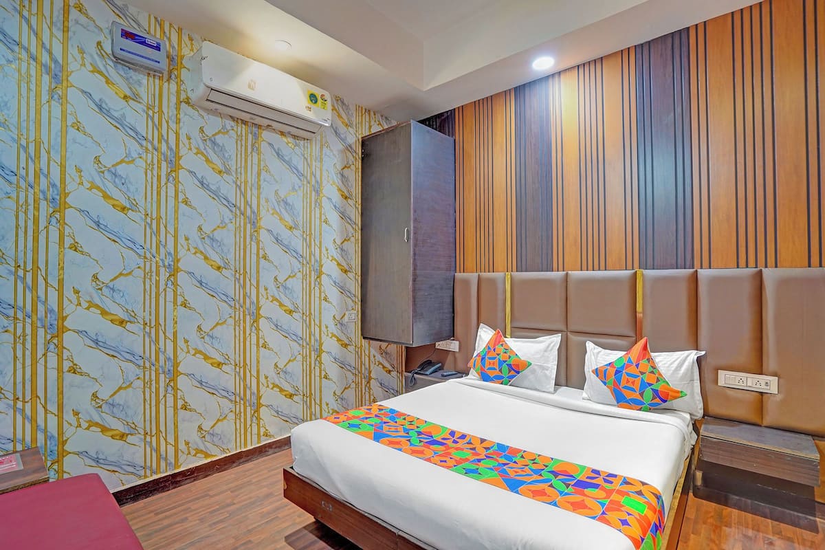 Habitación Premium | Sábanas de algodón egipcio, ropa de cama de alta calidad, caja fuerte