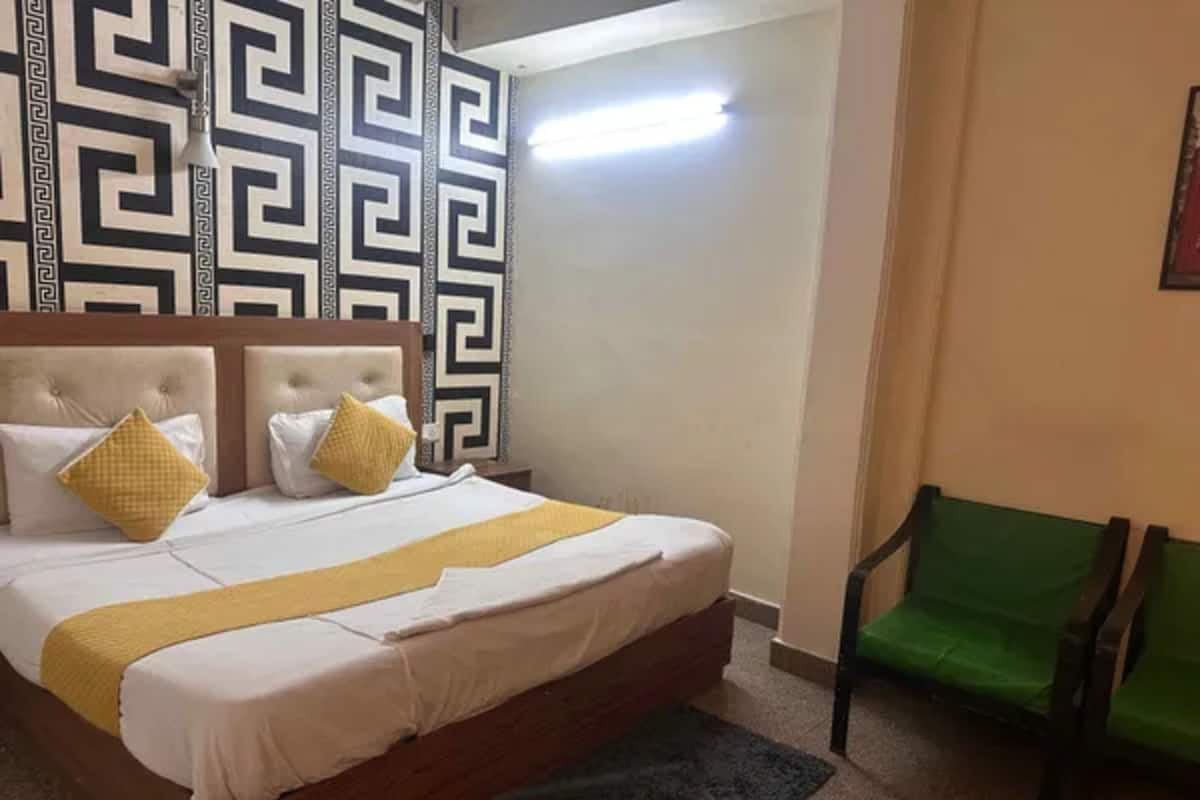 豪華客房 | 埃及棉床單、高級寢具、客房內保險箱、免費無線上網