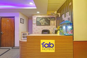 Reception - Fabhotel Silver Inn Residency (New Delhi)