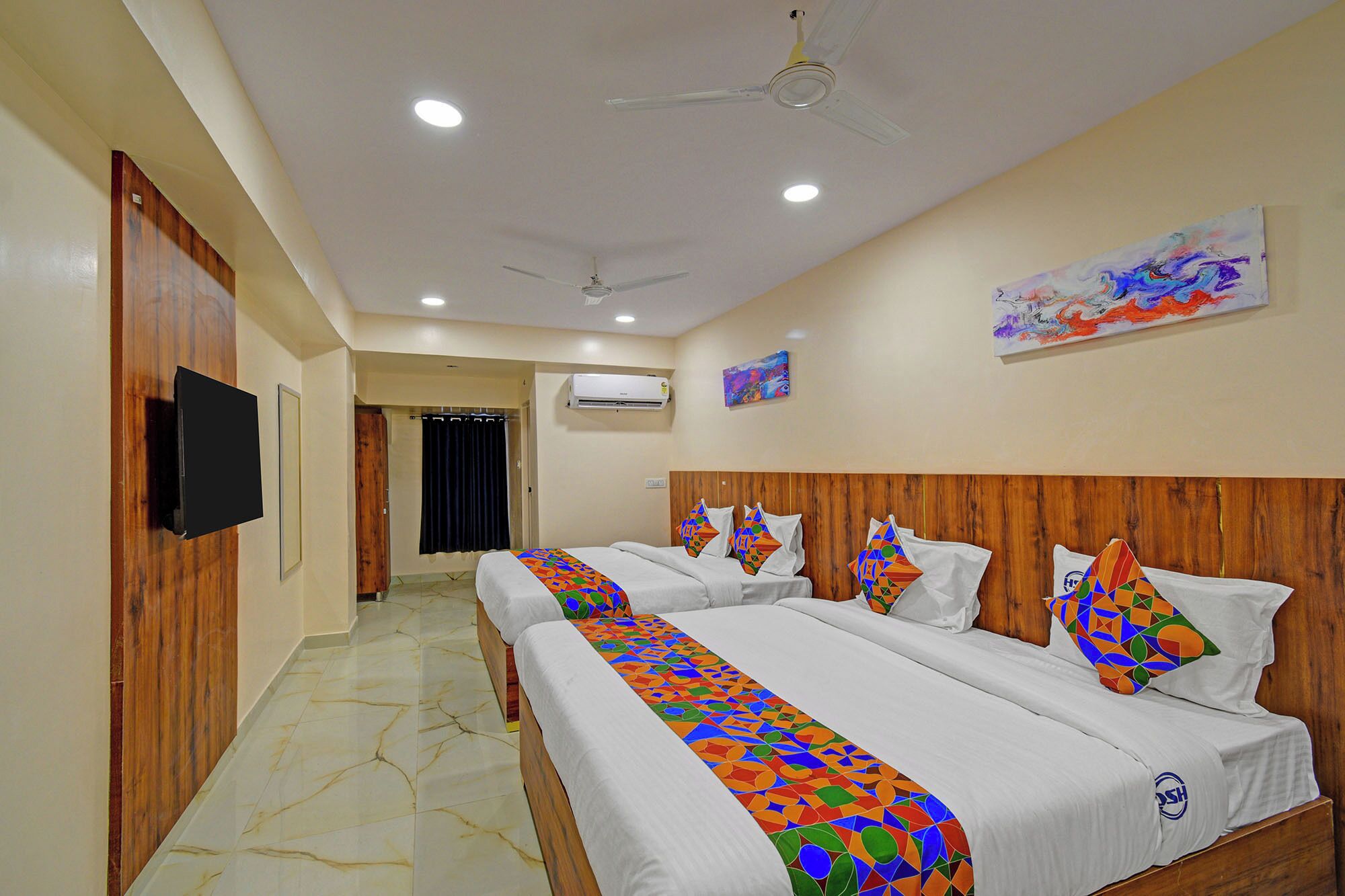 埃及棉床单、高档床上用品、客房内保险箱、免费 WiFi