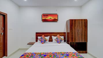 Egyptian cotton sheets, premium bedding, in-room safe, free WiFi