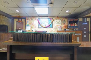 Reception - Via Crown Inn I (Gurugram)