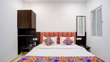 Deluxe-Zimmer | Bettwäsche aus ägyptischer Baumwolle, hochwertige Bettwaren, Zimmersafe