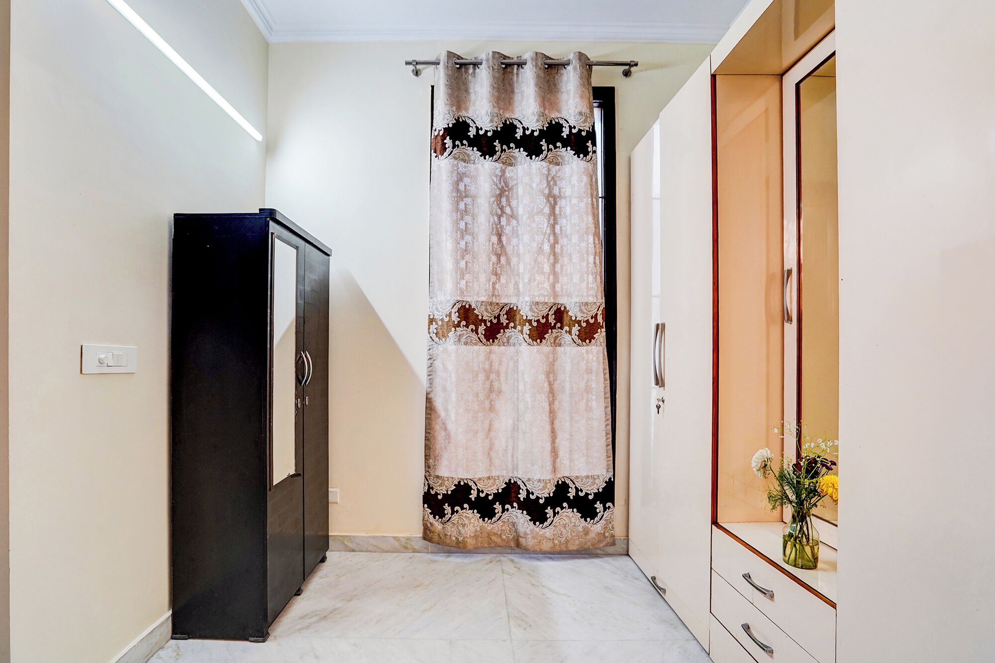 Egyptian cotton sheets, premium bedding, in-room safe, free WiFi