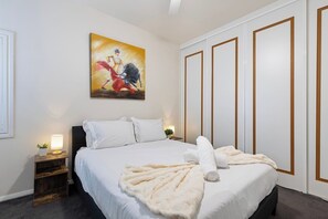 WiFi、ベッドシーツ