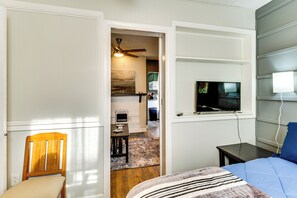 1 Schlafzimmer, Schreibtisch, Bügeleisen/Bügelbrett, Internetzugang