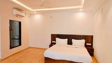 Habitació doble Deluxe | Escriptori i wifi gratuïta