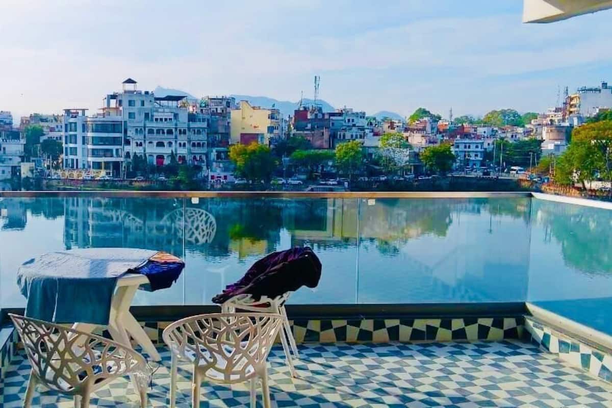 Habitación de lujo, vistas al lago | Escritorio y wifi gratis