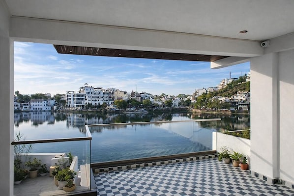 Exterior - Moti Mahal Lakeview Pichola Hotel (Udaipur)