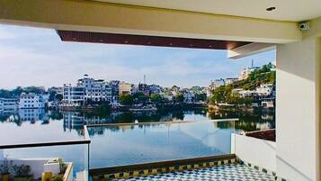 Vista des de l'allotjament