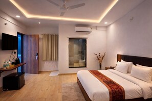 Superior Double Room, City View | Desk, free WiFi - Moti Mahal Lakeview Pichola Hotel (Udaipur)