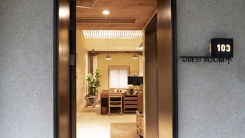 Deluxe Double Room, Mountain View | Desk, laptop workspace, blackout drapes, free WiFi