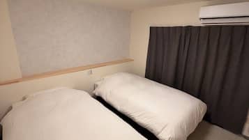 Laptop workspace, free WiFi, bed sheets