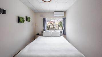 ノートパソコン用作業スペース、アイロン / アイロン台、WiFi (無料)