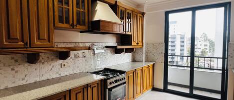 Premium Room, Balcony, City View | In-room dining