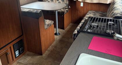 Terrific 2-bedroom mobile home with AC in Charlotte