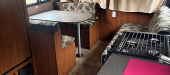 Terrific 2-bedroom mobile home with AC in Charlotte