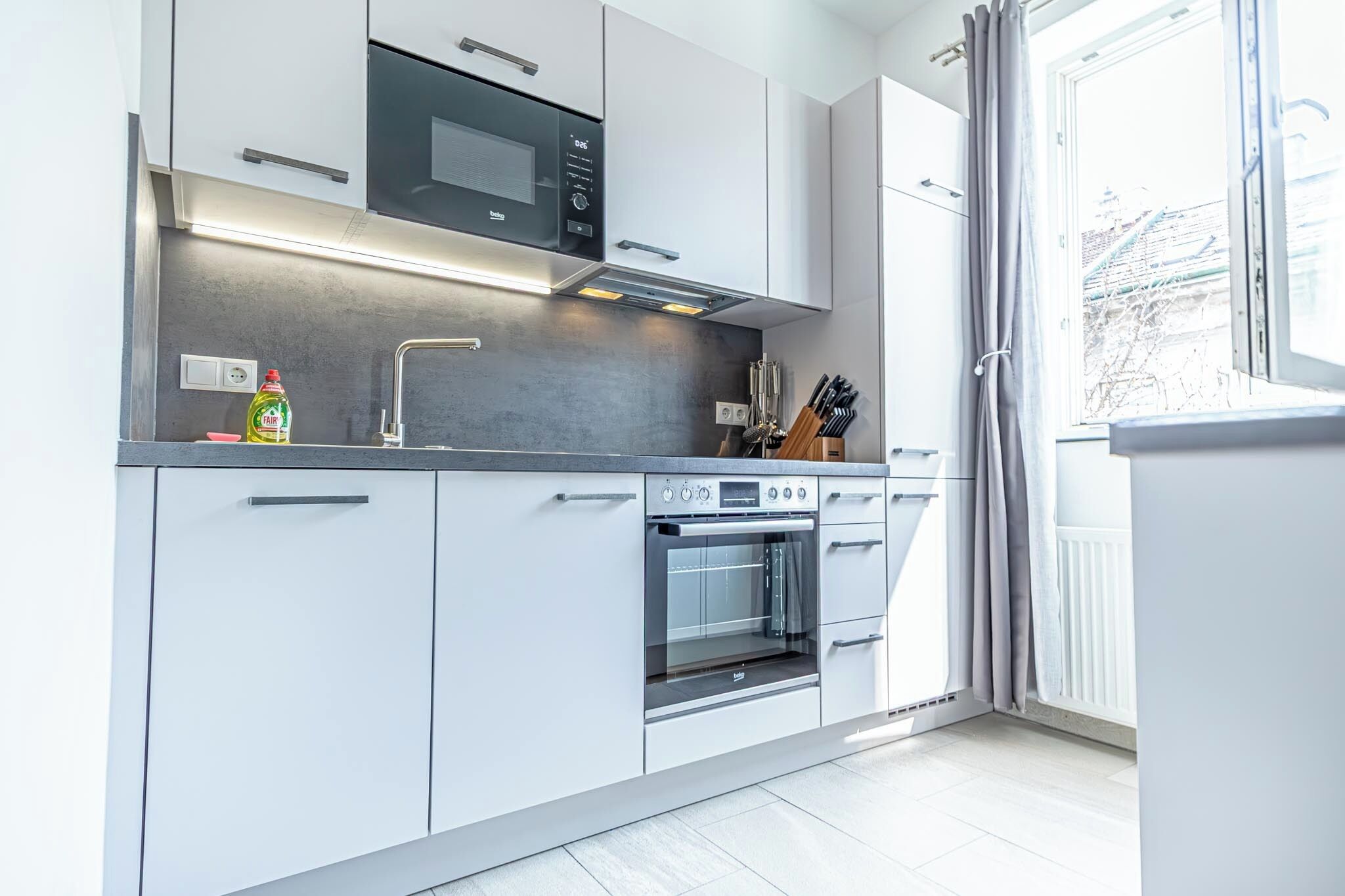 Basic Apartment | Private kitchen