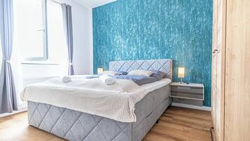 Iron/ironing board, free WiFi