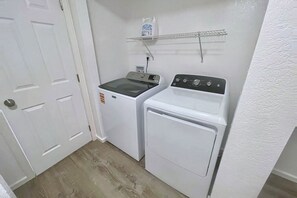 Interior - Forks Riverside Serenity (Forks)