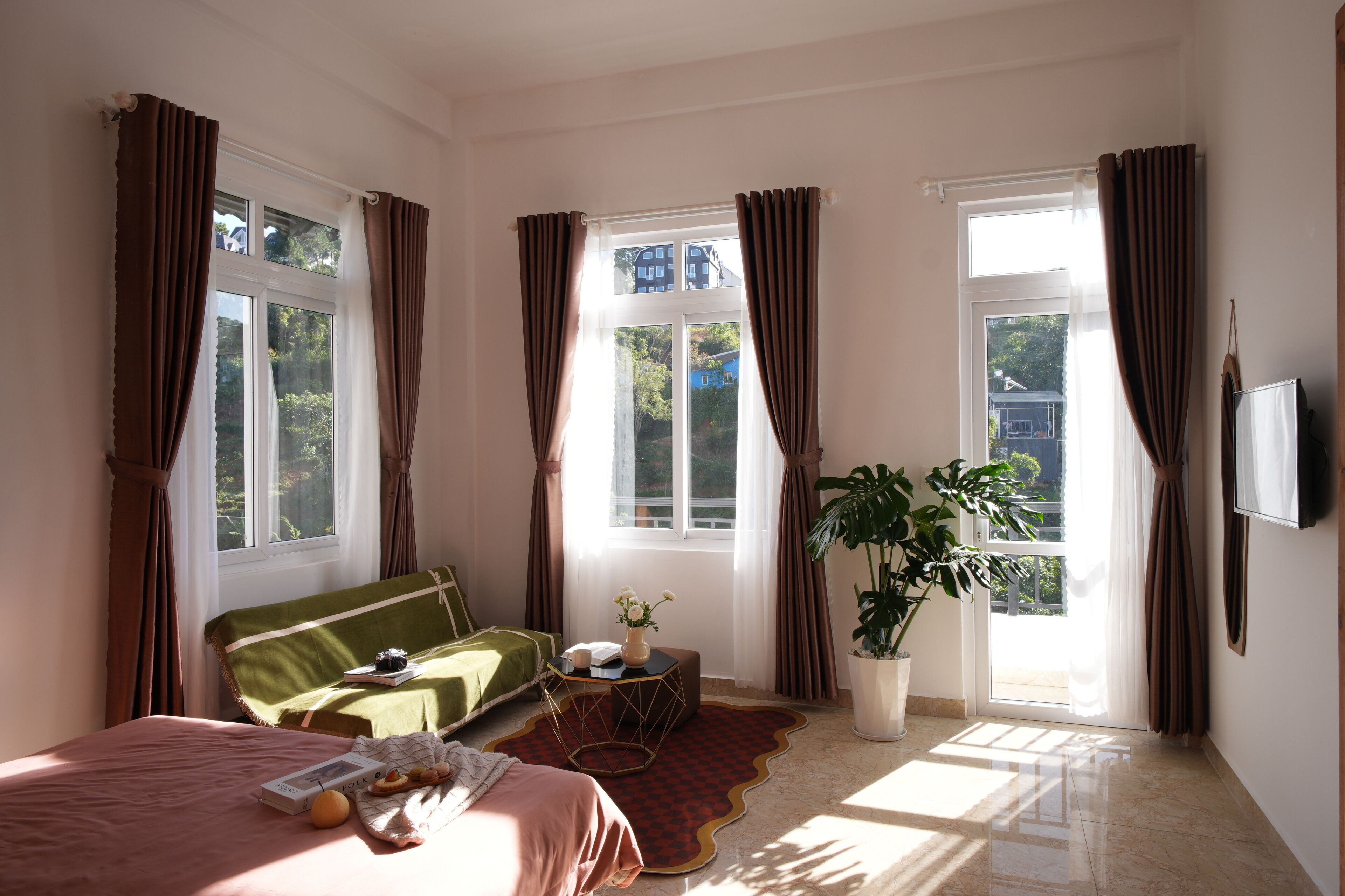 Deluxe Double Room Single Use, Balcony, Hill View | Desk, laptop workspace, blackout drapes, free WiFi