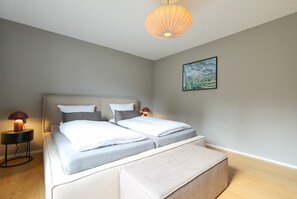 Desk, iron/ironing board, travel crib, WiFi