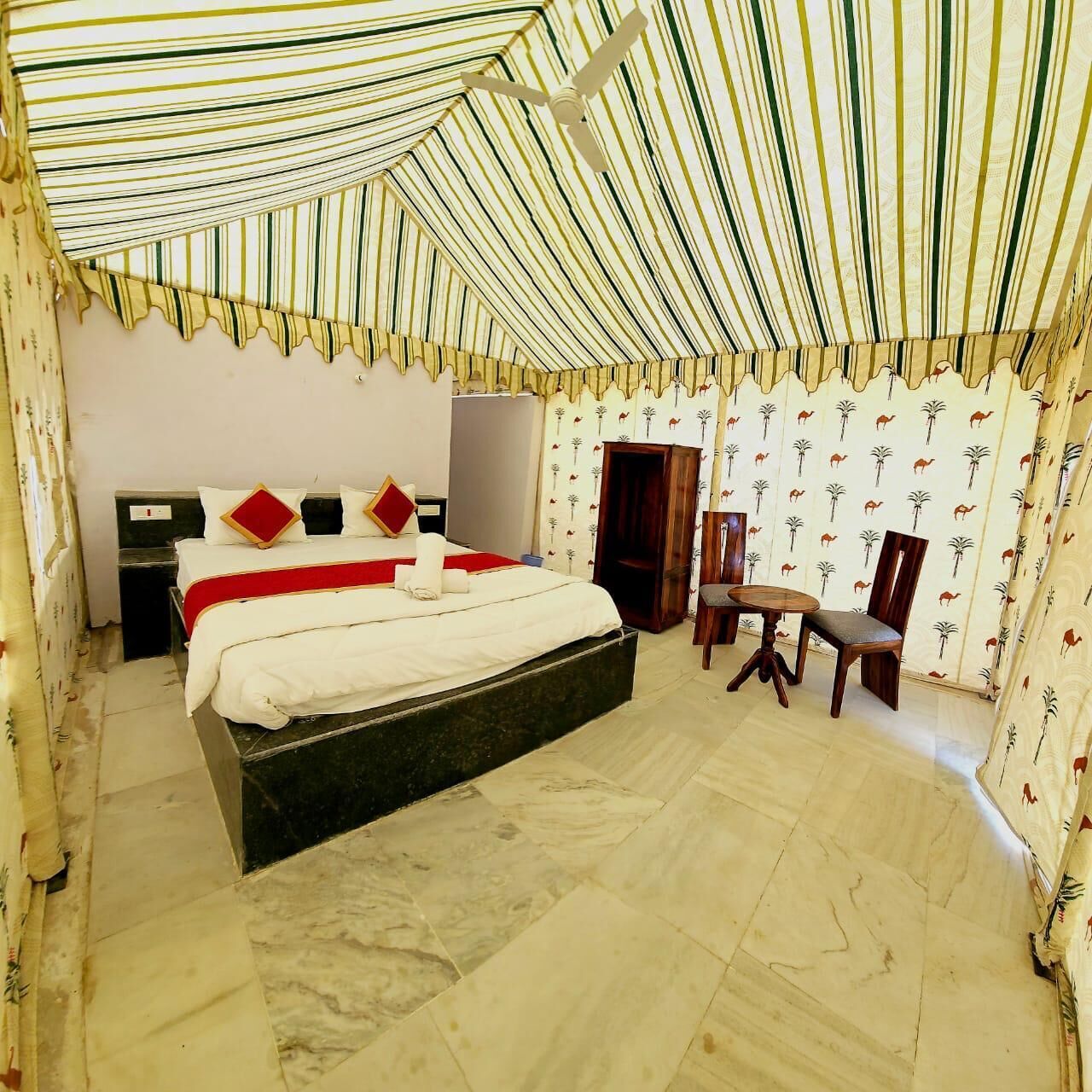 Deluxe Double Room, Desert view | Desk, free WiFi