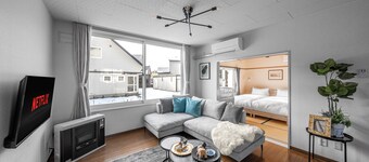 เดอะ วิลเลจ 1003  