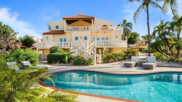 Vila (5 Bedrooms) | Comodidades da propriedade