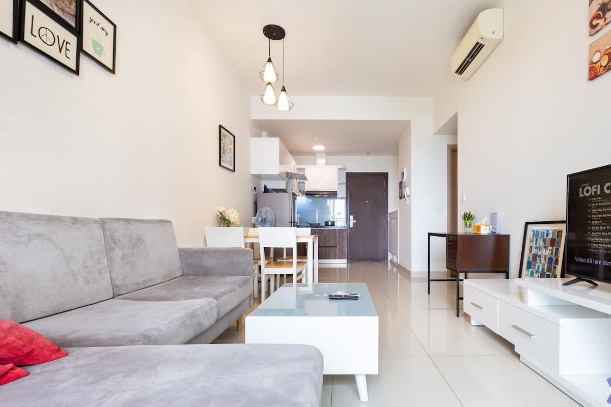 Egyptian cotton sheets, premium bedding, down comforters