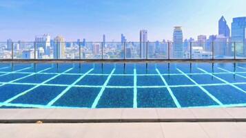 Apartment, 2 Bedrooms, Smoking, City View | Pool | Outdoor pool