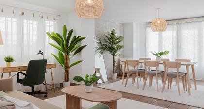 House with Barbecue Pool and Private Parking - Zona norte playa Gandía