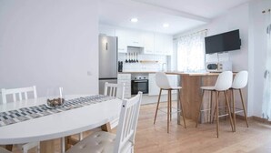 Dining - Apartment near the Beach and Supermarket (Cullera)