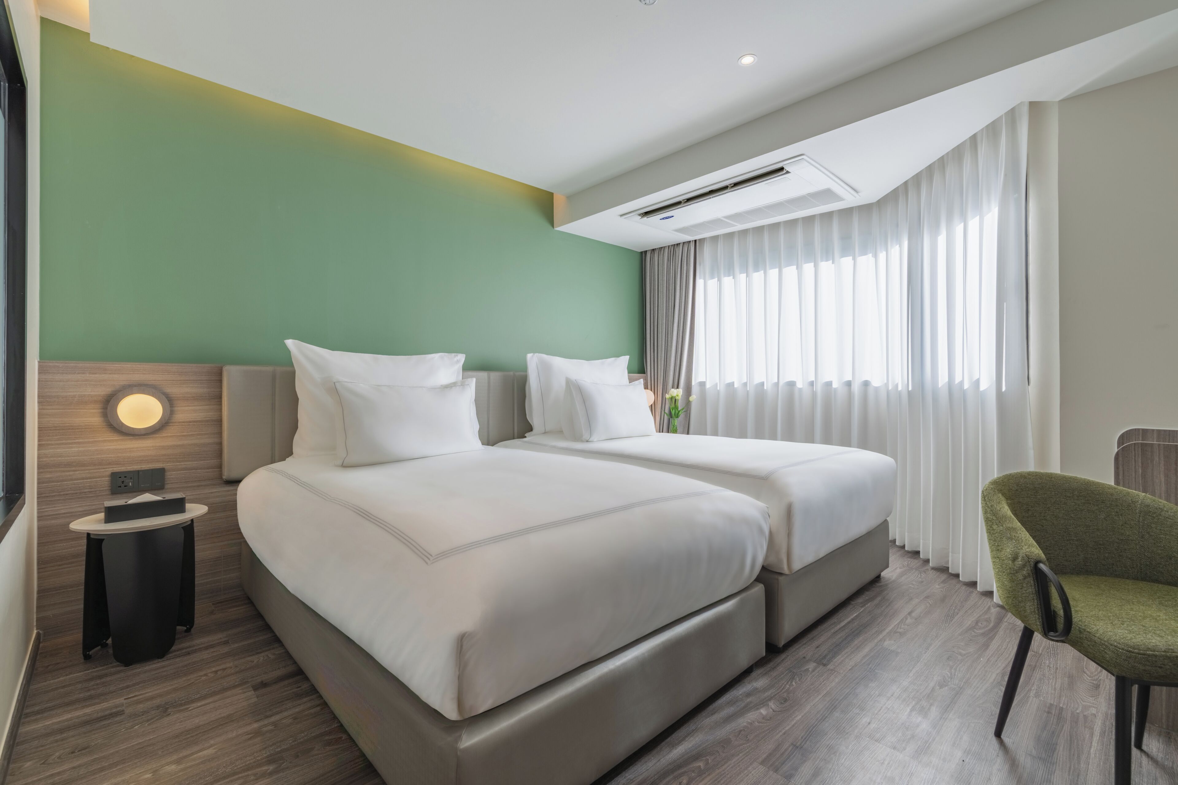 In-room safe, laptop workspace, free WiFi