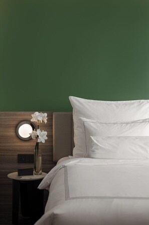 In-room safe, laptop workspace, free WiFi