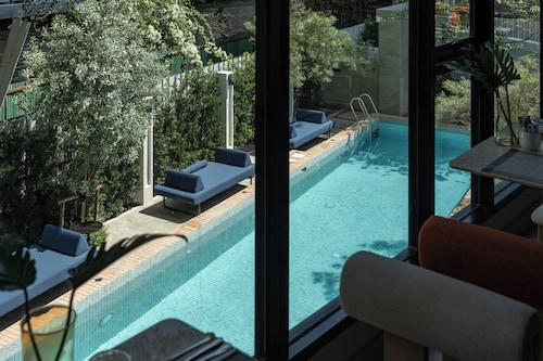 The Akyra Bangkok 11 