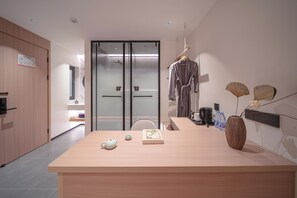 Habitación doble clásica | Wifi gratis y ropa de cama 