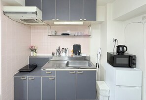 Private kitchen - XeroB HOUSE FLOLIA501 (Osaka, Naniwa Ward, Nanbanaka)