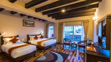 Family Triple Room | Free WiFi