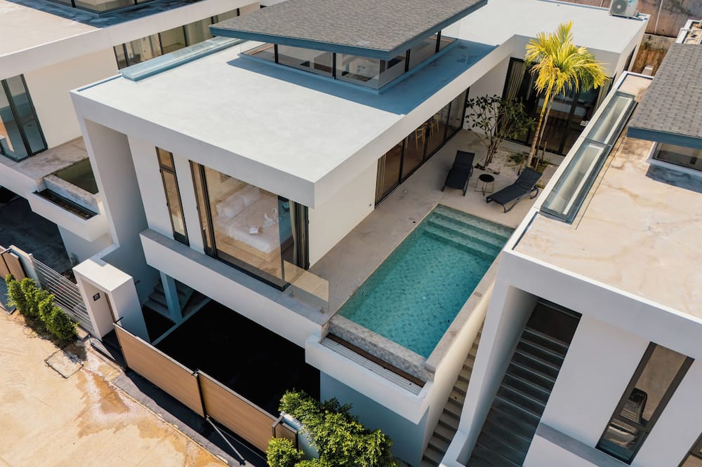 Elegant Aileen 3 Bedroom Pool Villa Naithon